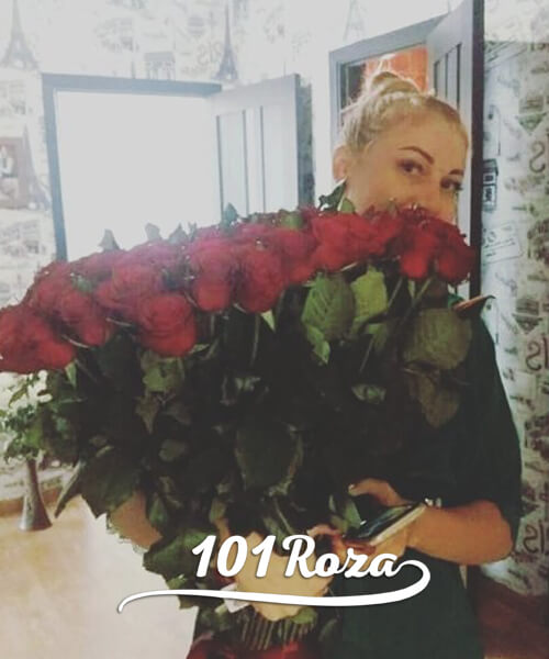 заказать 101 розу с доставкой москва