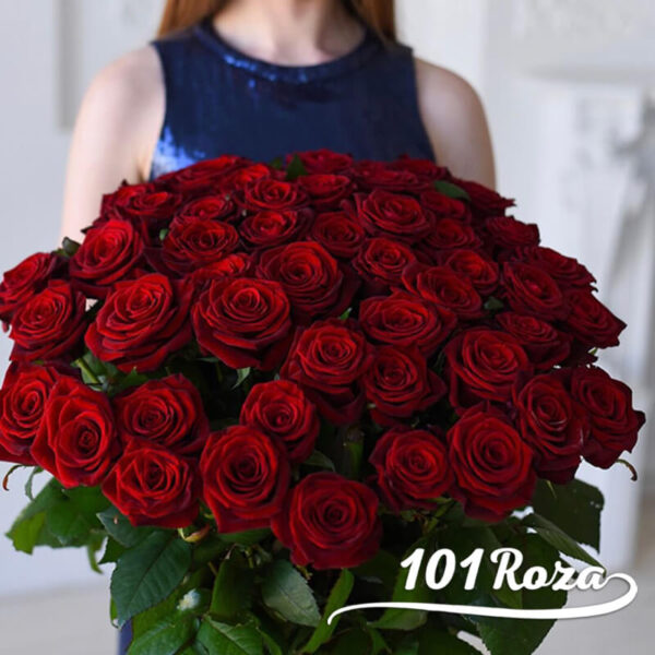 купить 51 розу 80 см в Москве